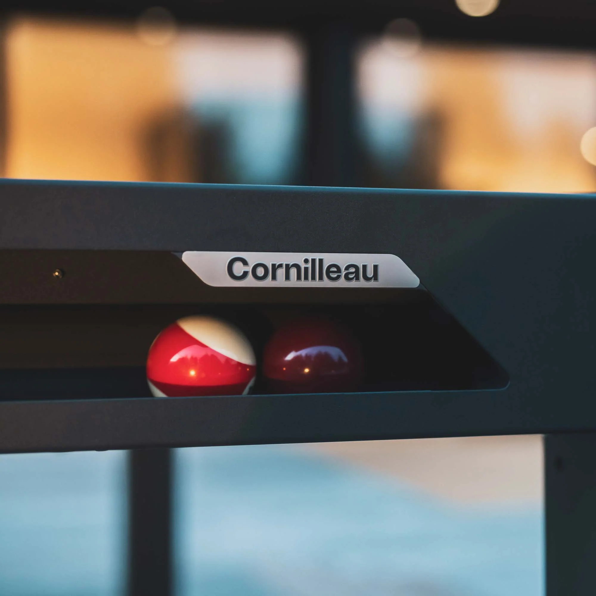 Cornilleau 7ft Classic Outdoor Pool Table - Black - Image 10