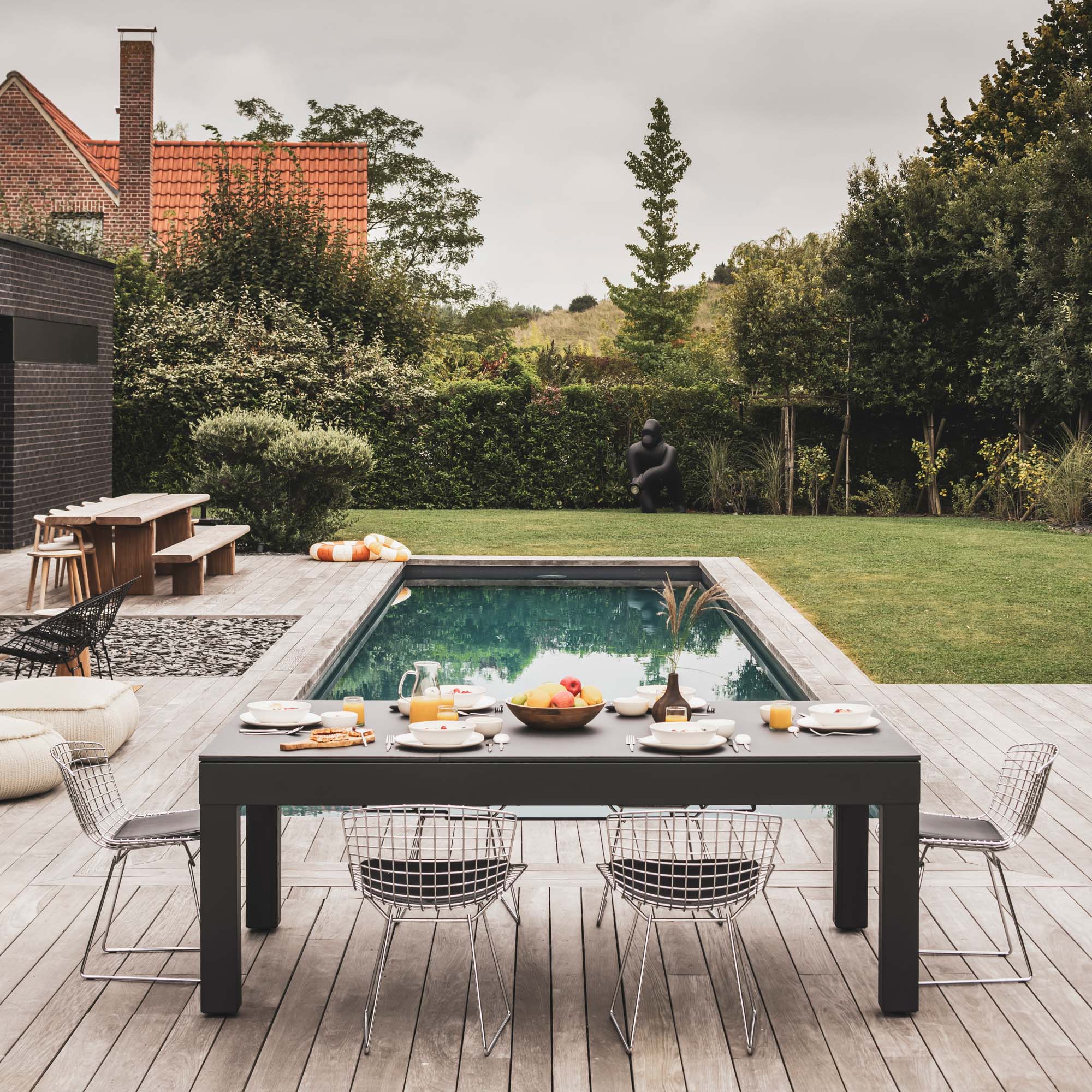 Cornilleau 7ft Classic Outdoor Pool Table - Black - Image 14