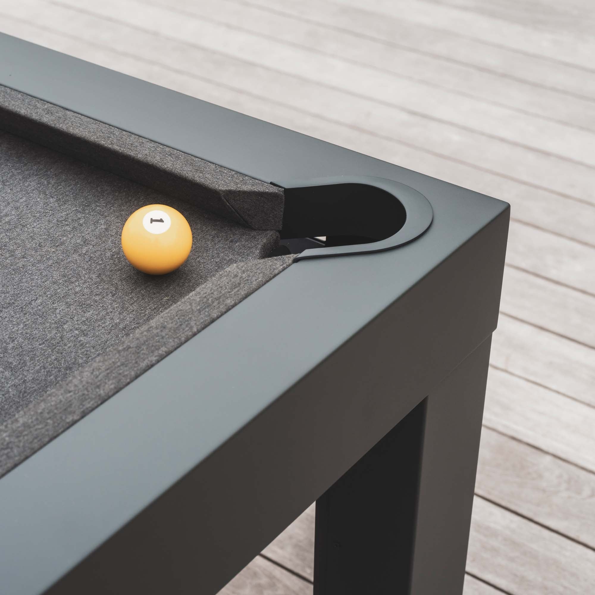 Cornilleau 7ft Classic Outdoor Pool Table - Black - Image 7