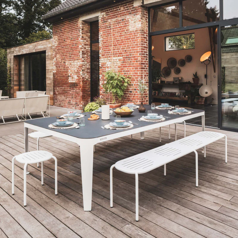 Cornilleau Hyphen Outdoor Ping Pong Table - White - Image 5