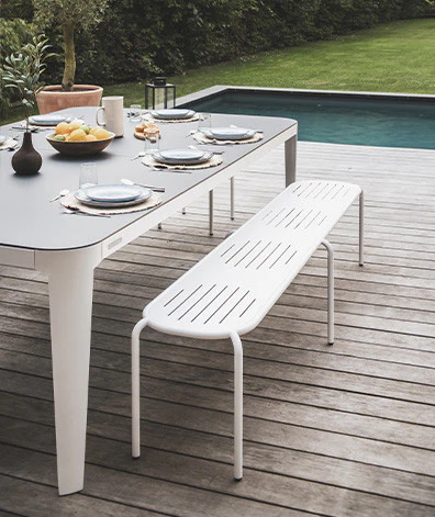 Cornilleau Hyphen Outdoor Ping Pong Table - White - Image 7