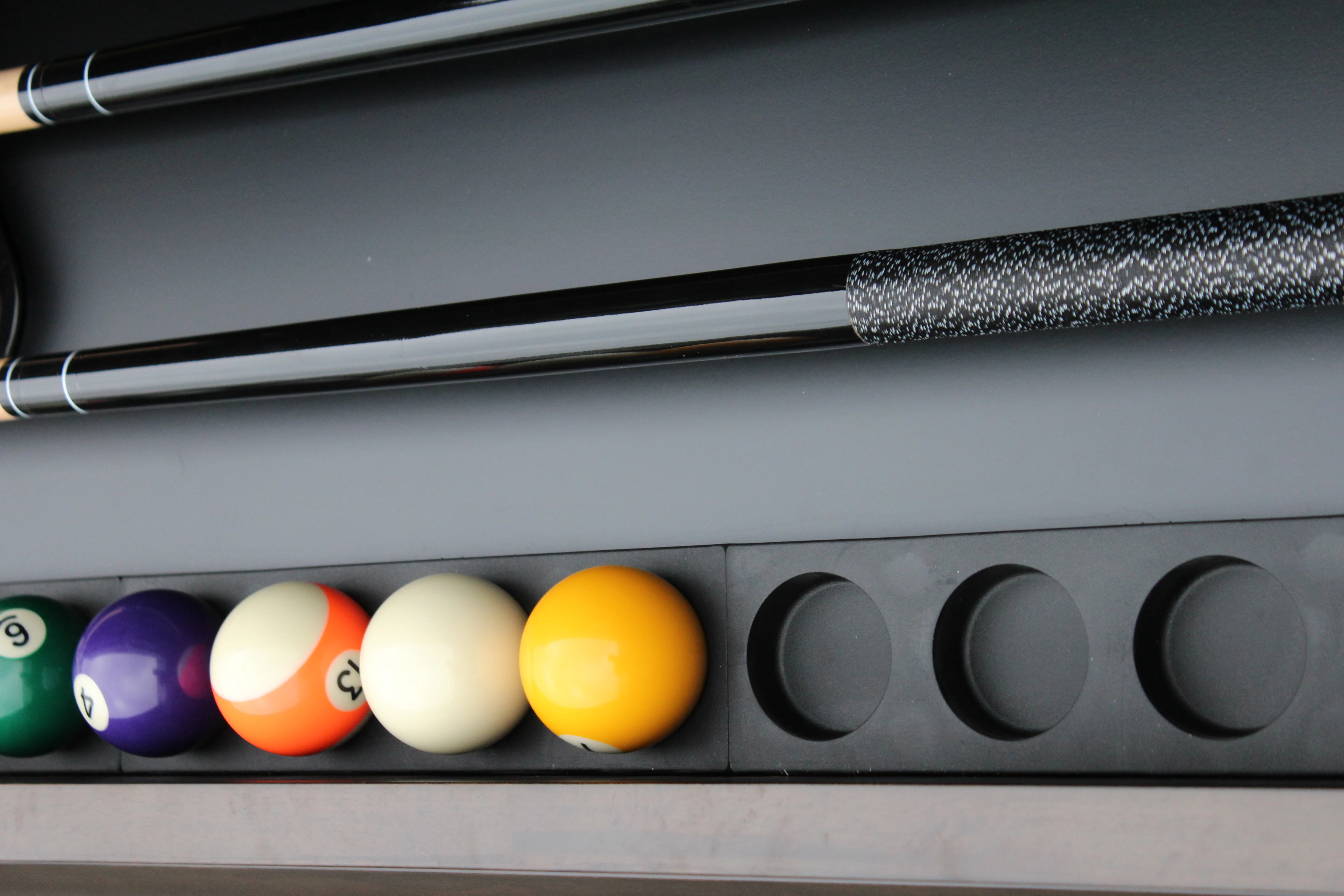 Elias 8' Pool Table with Drawer - Image 7