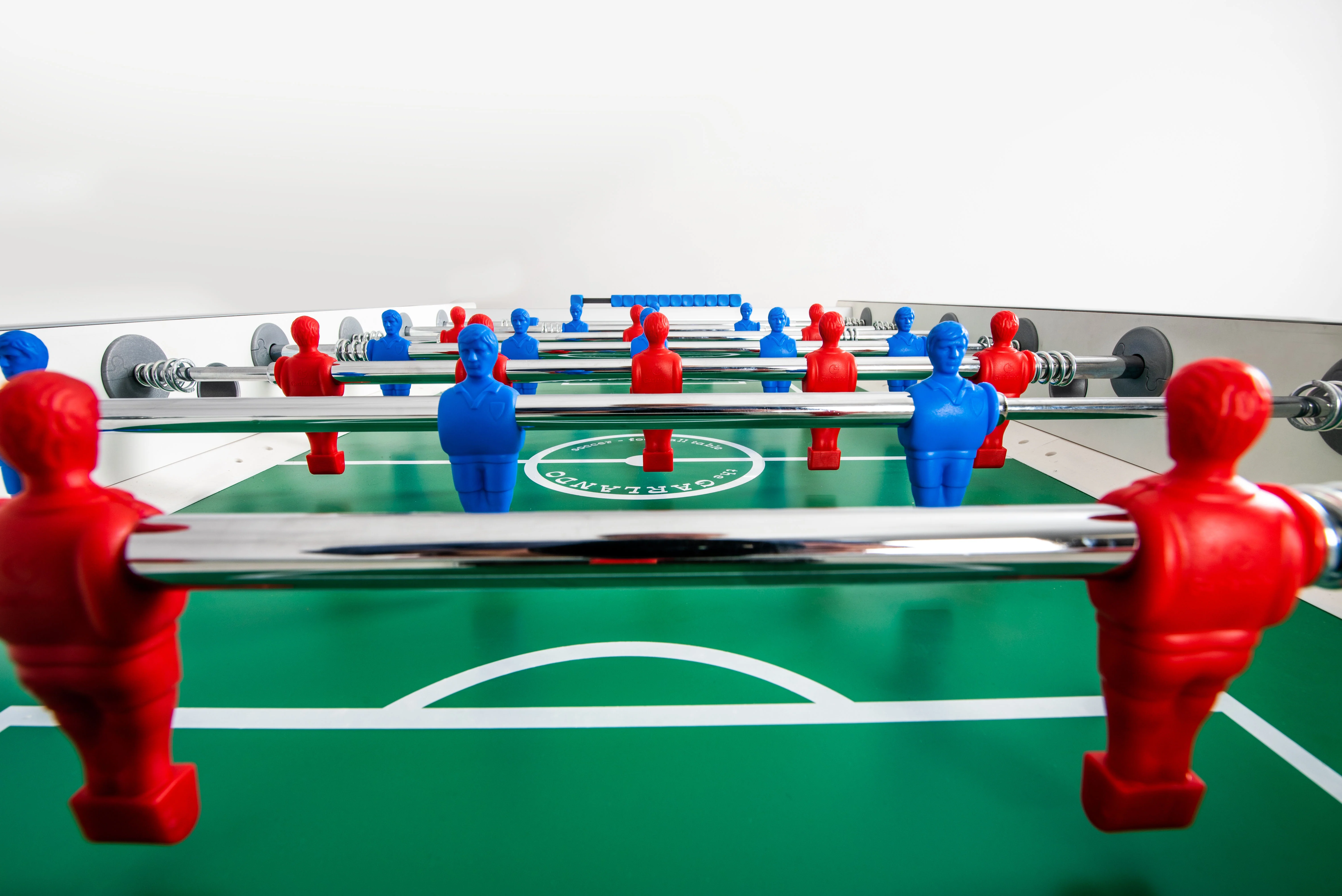 Garlando G-500 Outdoor Foosball Table (White) - Image 6