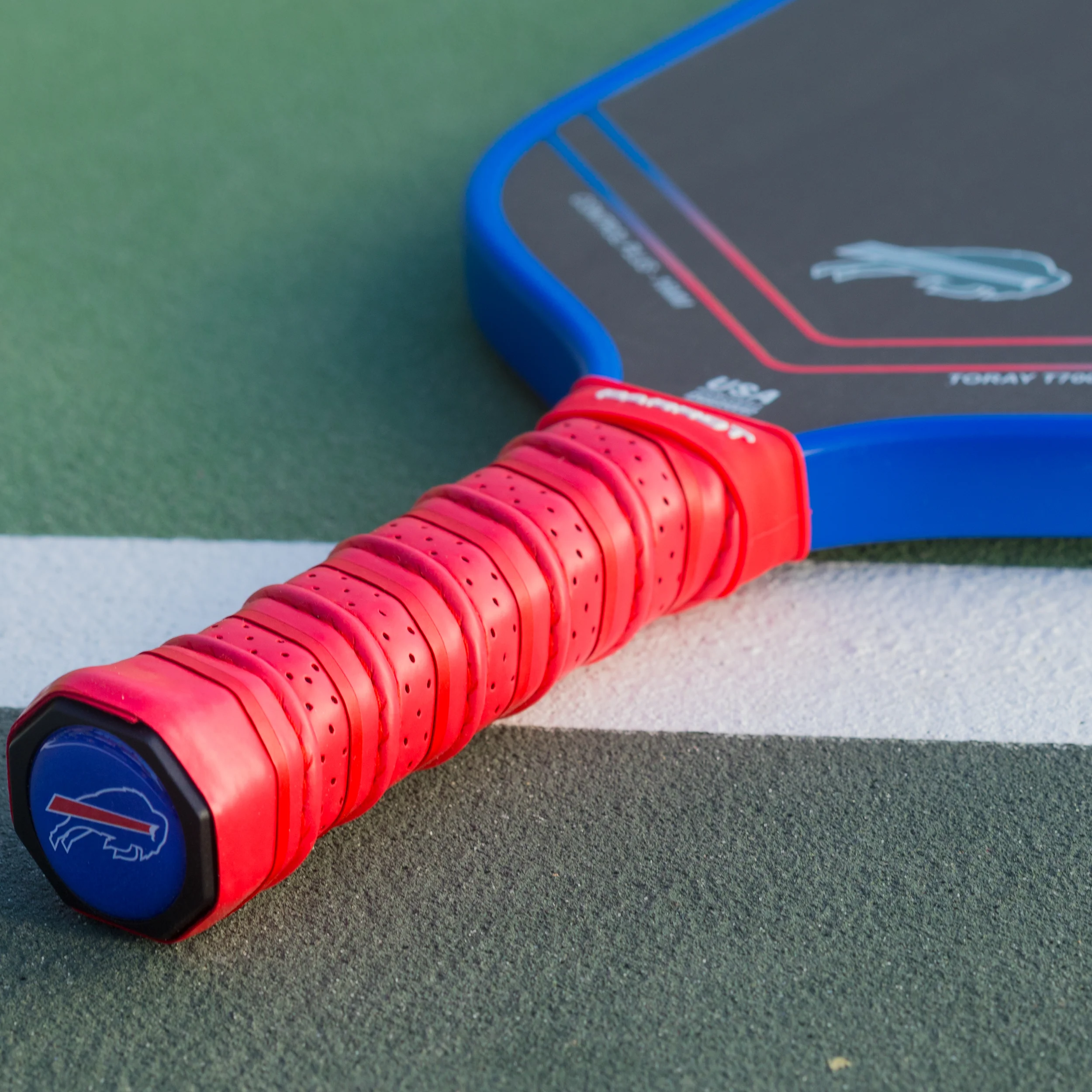 NFL Licensed Pro-Performance Logo Pickleball Paddle - Image 7