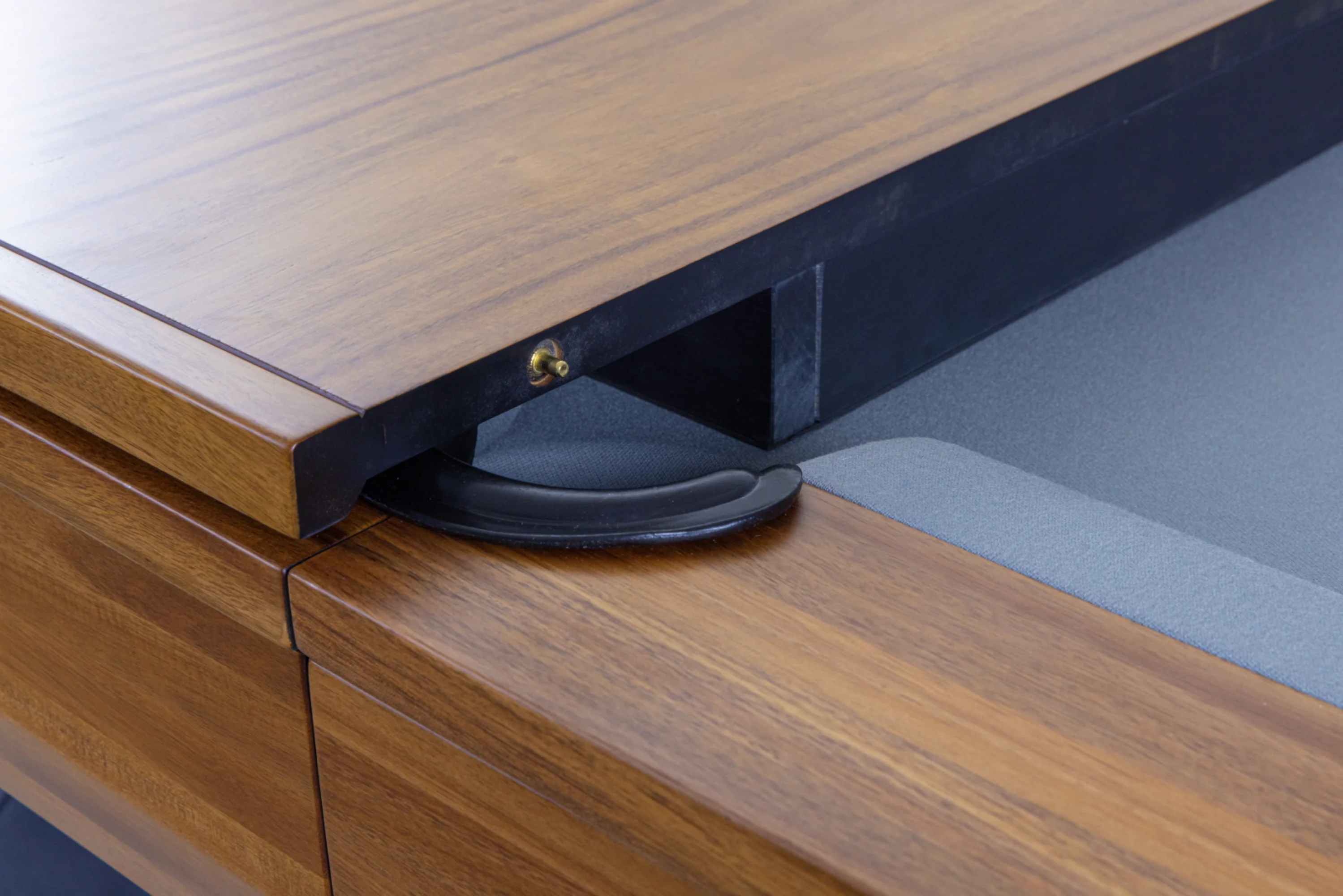 Spencer Marston Anaheim Dining Pool Table - Image 12